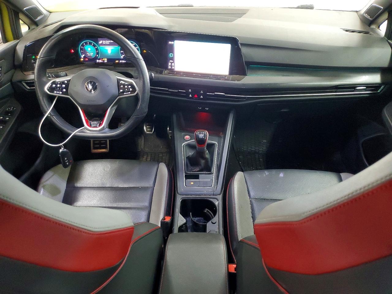 2022 VOLKSWAGEN GTI