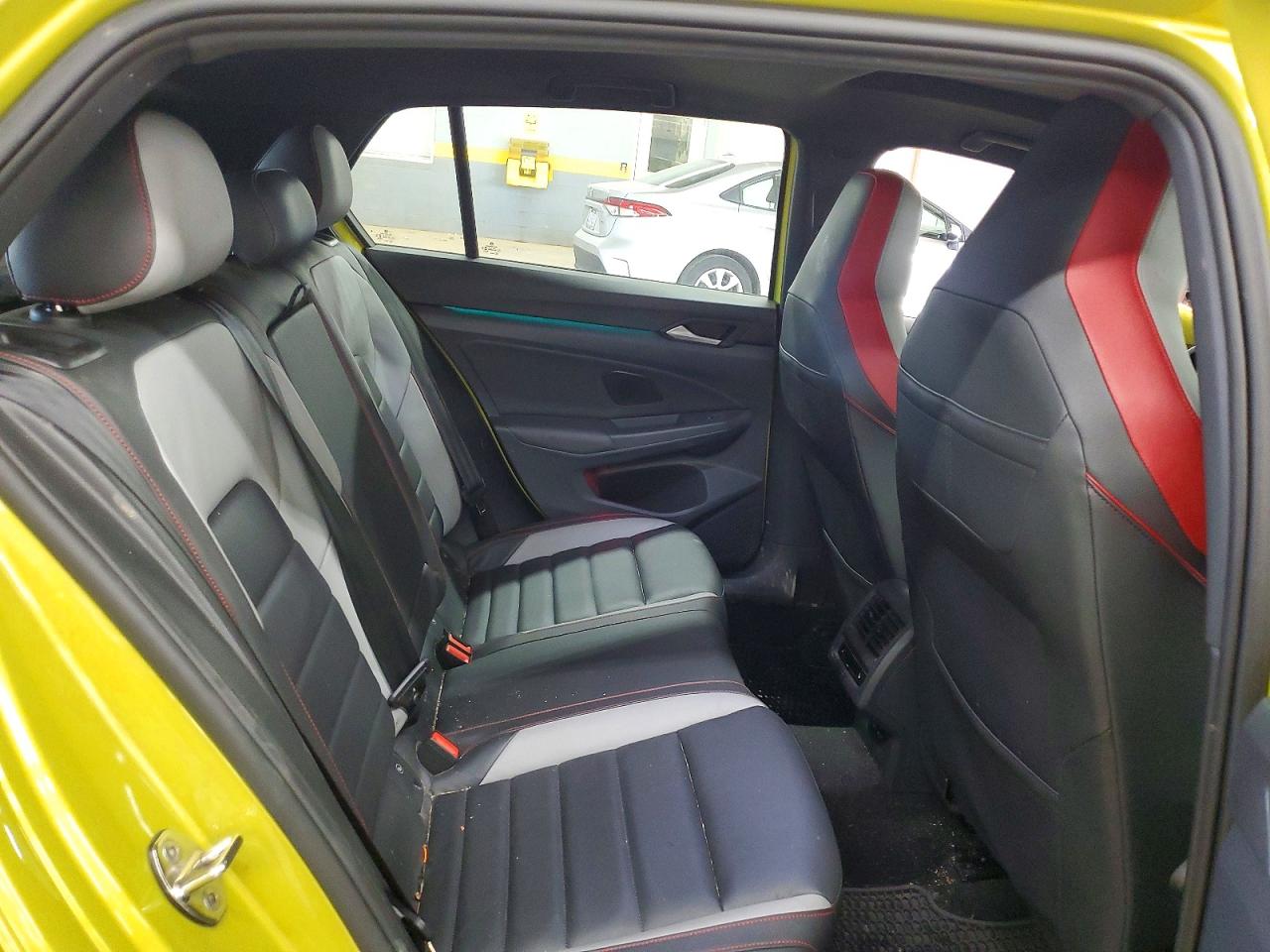 2022 VOLKSWAGEN GTI