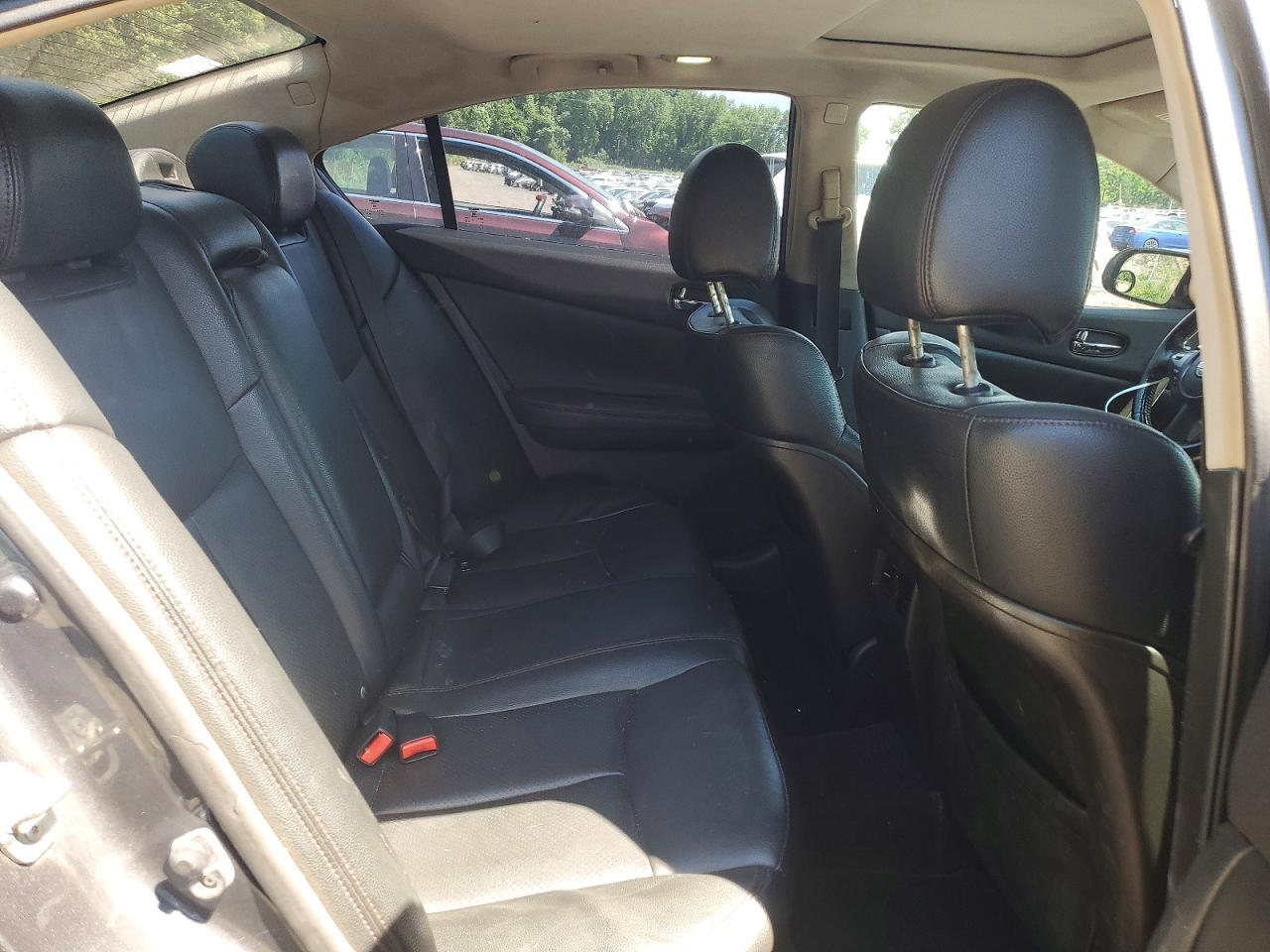 2012 NISSAN MAXIMA