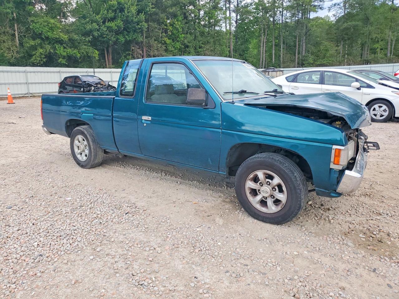 1997 NISSAN NAVARA