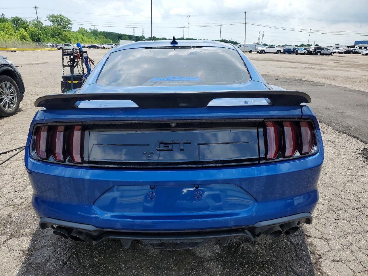 2022 FORD MUSTANG