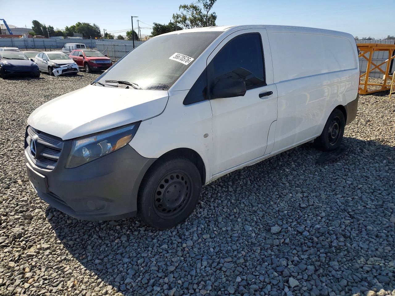 2017 MERCEDES BENZ METRIS