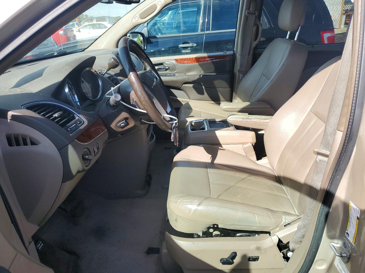 2012 CHRYSLER MINIVAN