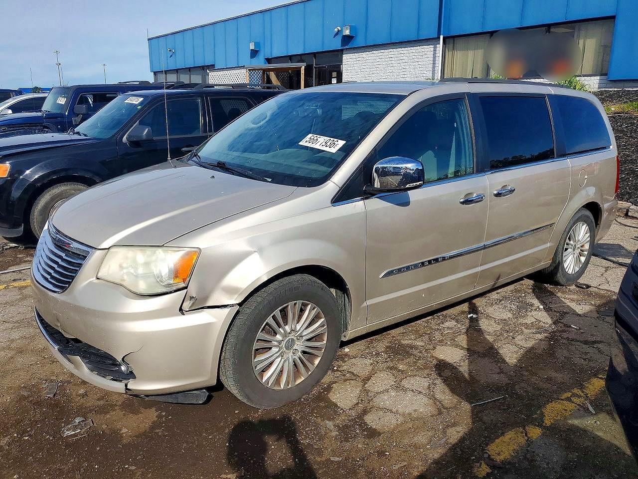 2012 CHRYSLER MINIVAN