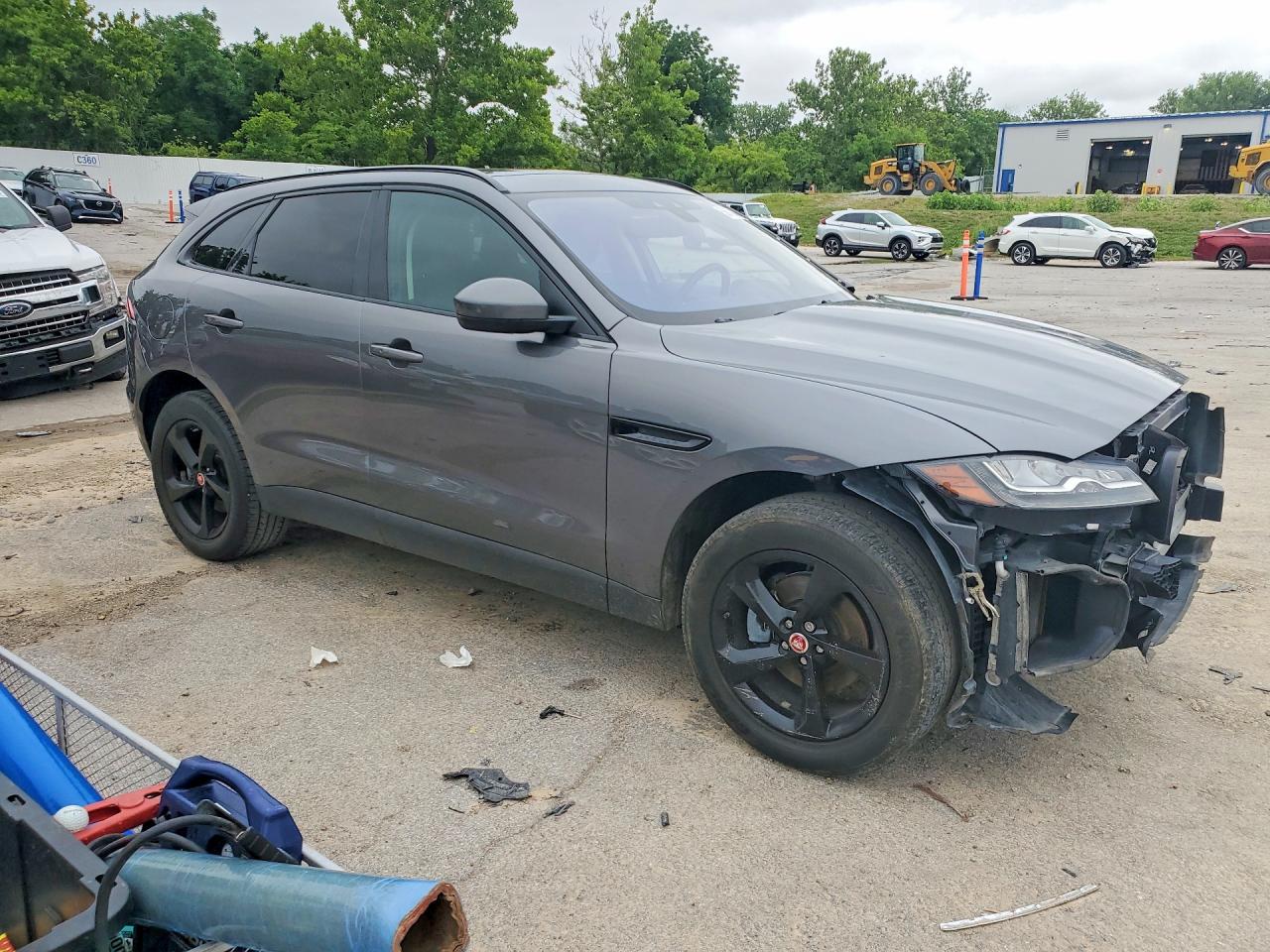 2018 JAGUAR F-PACE