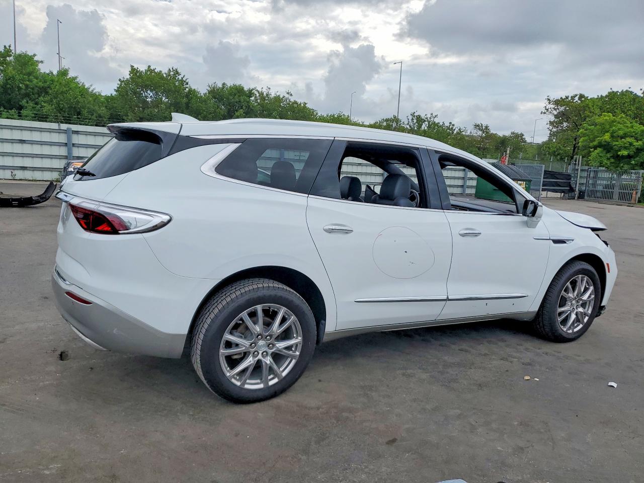 2022 BUICK ENCLAVE