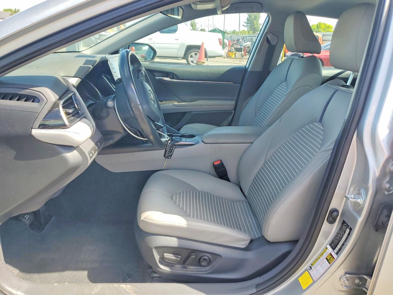 2023 TOYOTA CAMRY