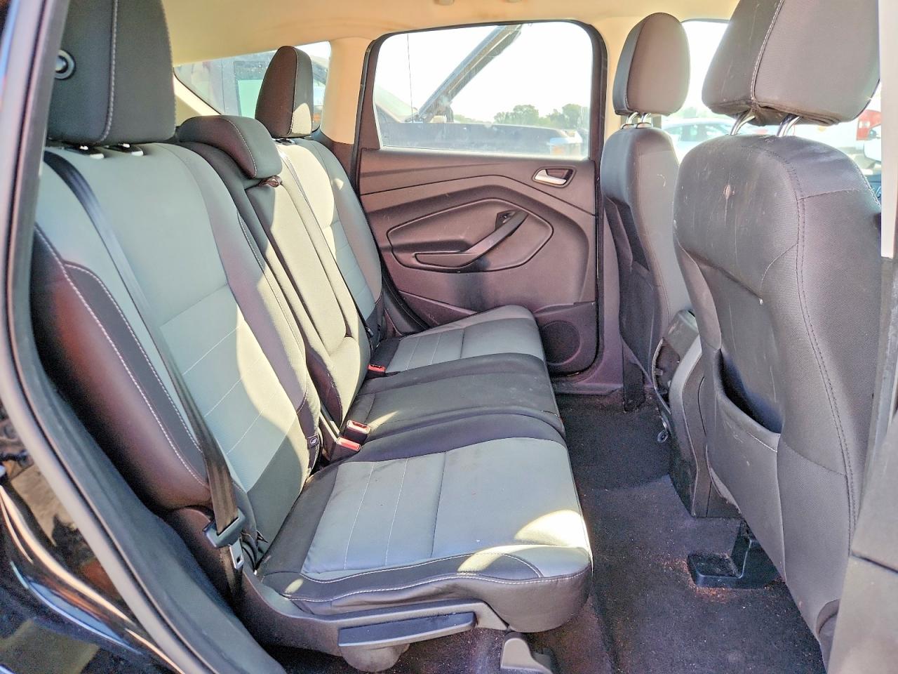 2016 FORD ESCAPE