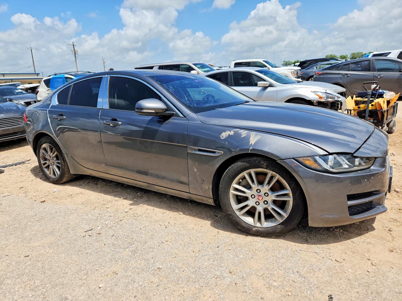 2017 JAGUAR XE