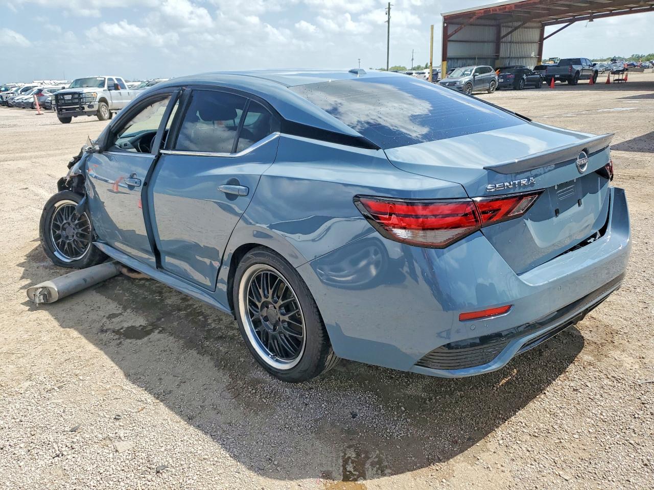 2024 NISSAN SENTRA