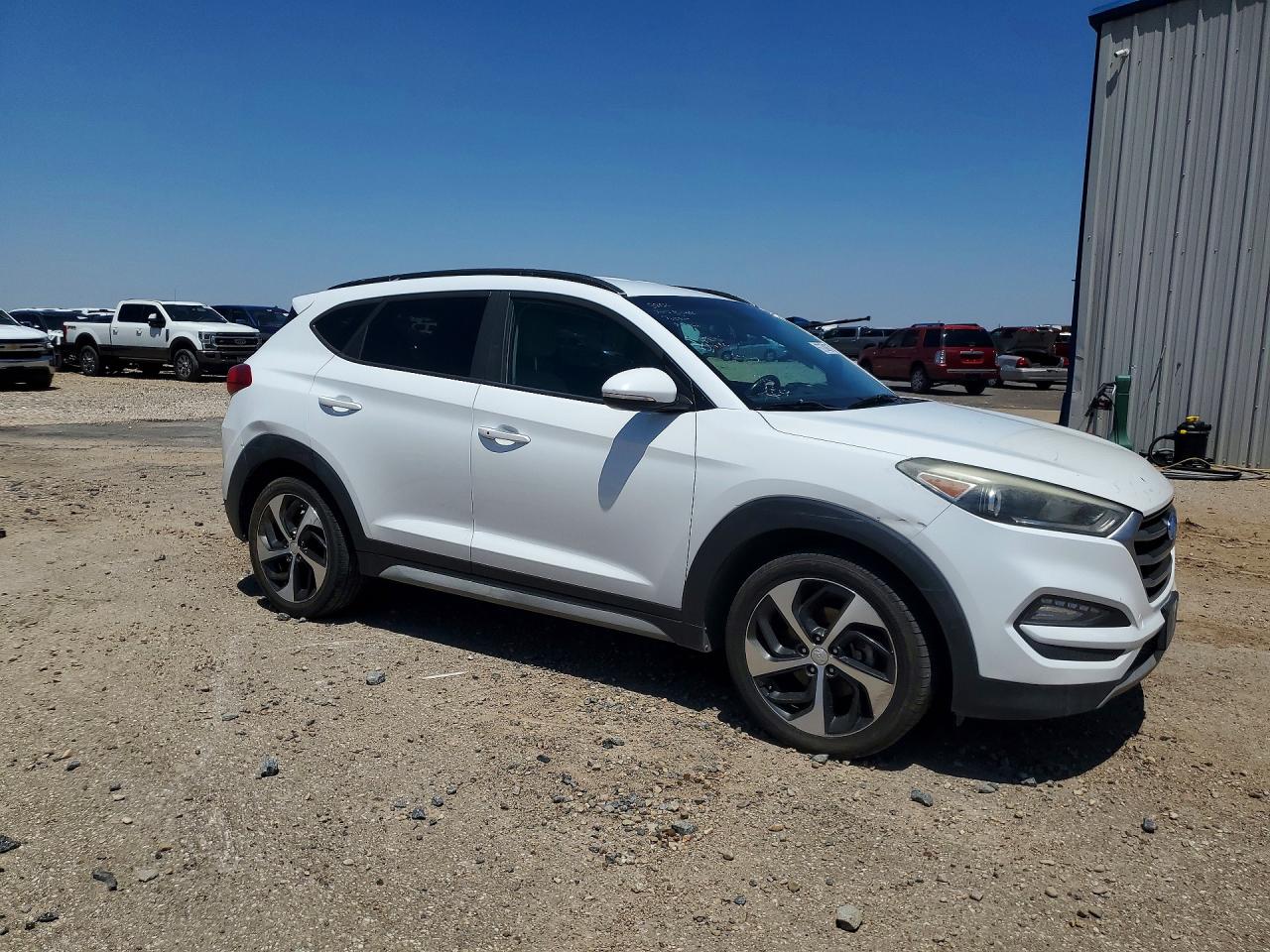 2017 HYUNDAI TUCSON