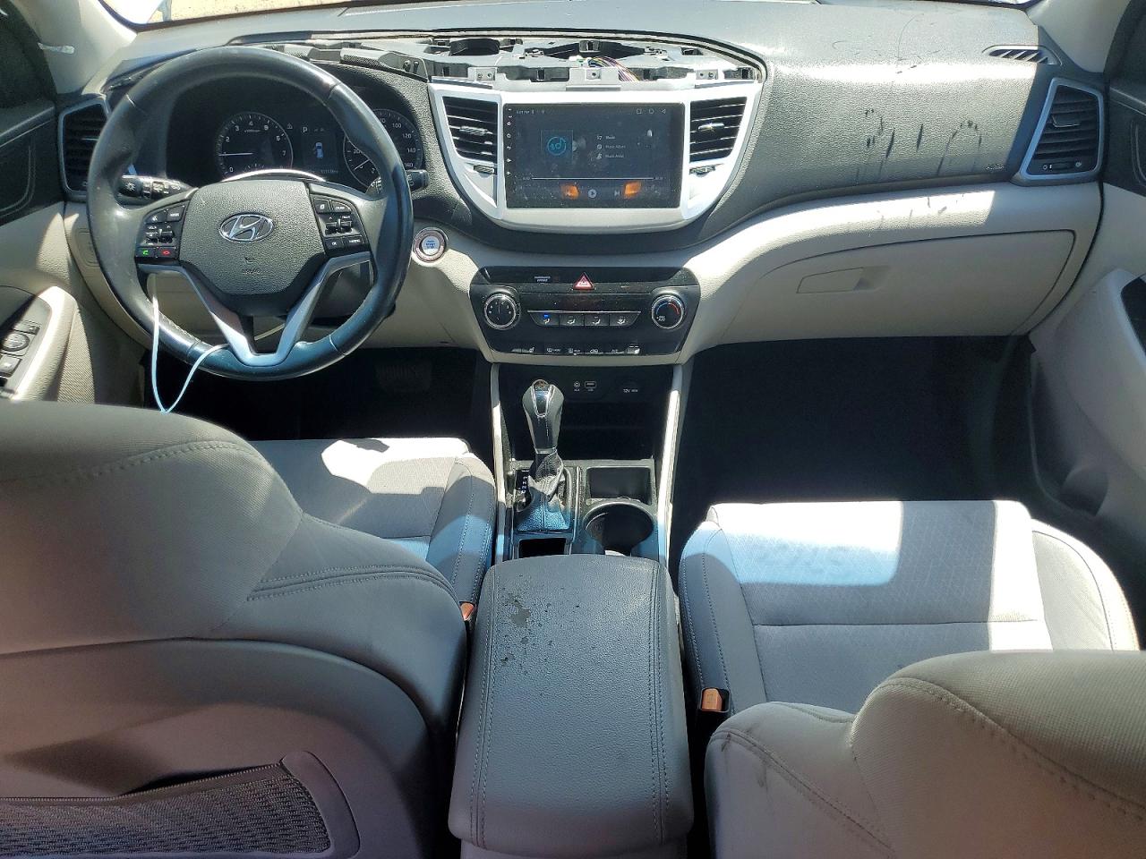 2017 HYUNDAI TUCSON