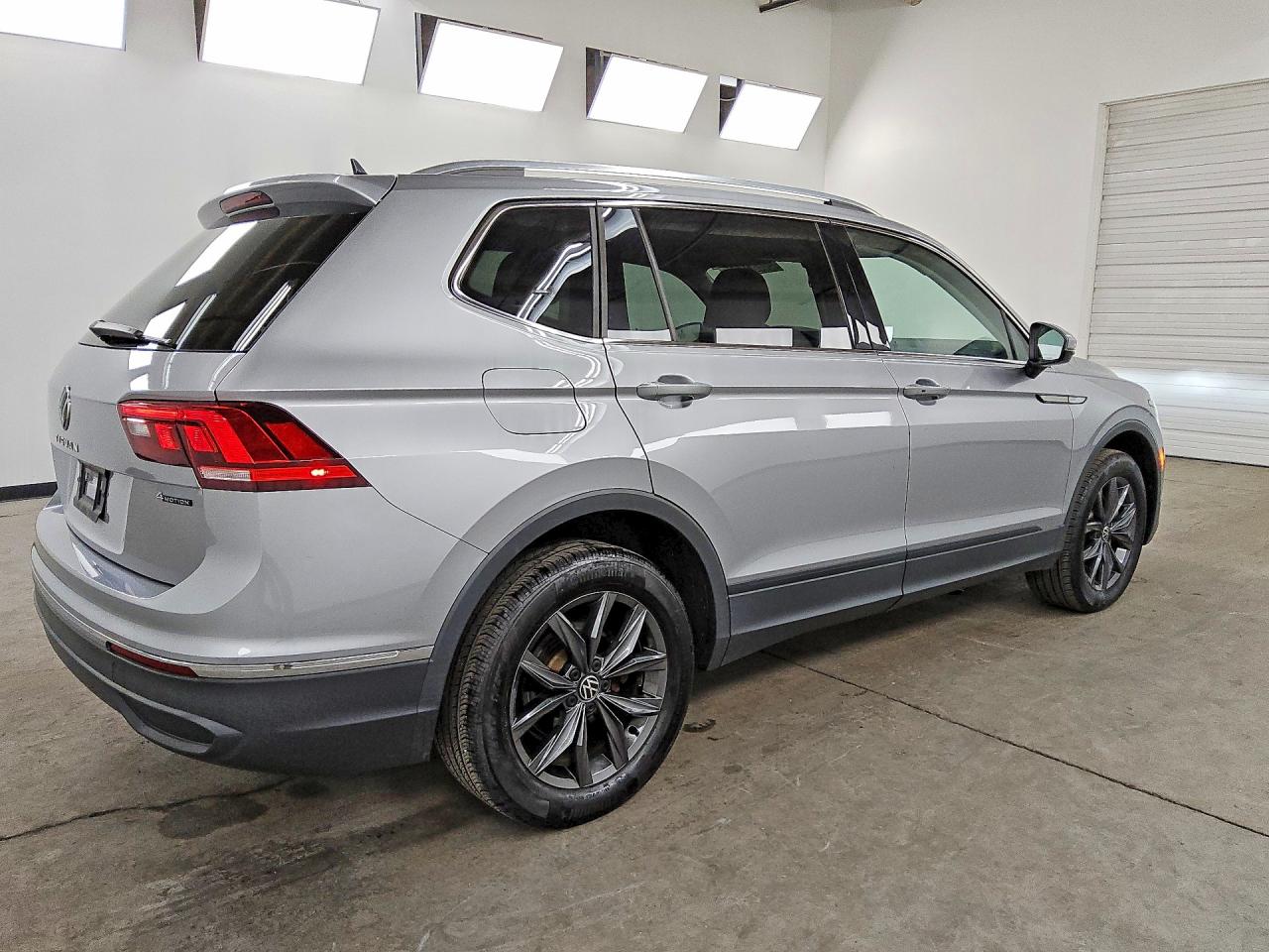 2022 VOLKSWAGEN TIGUAN