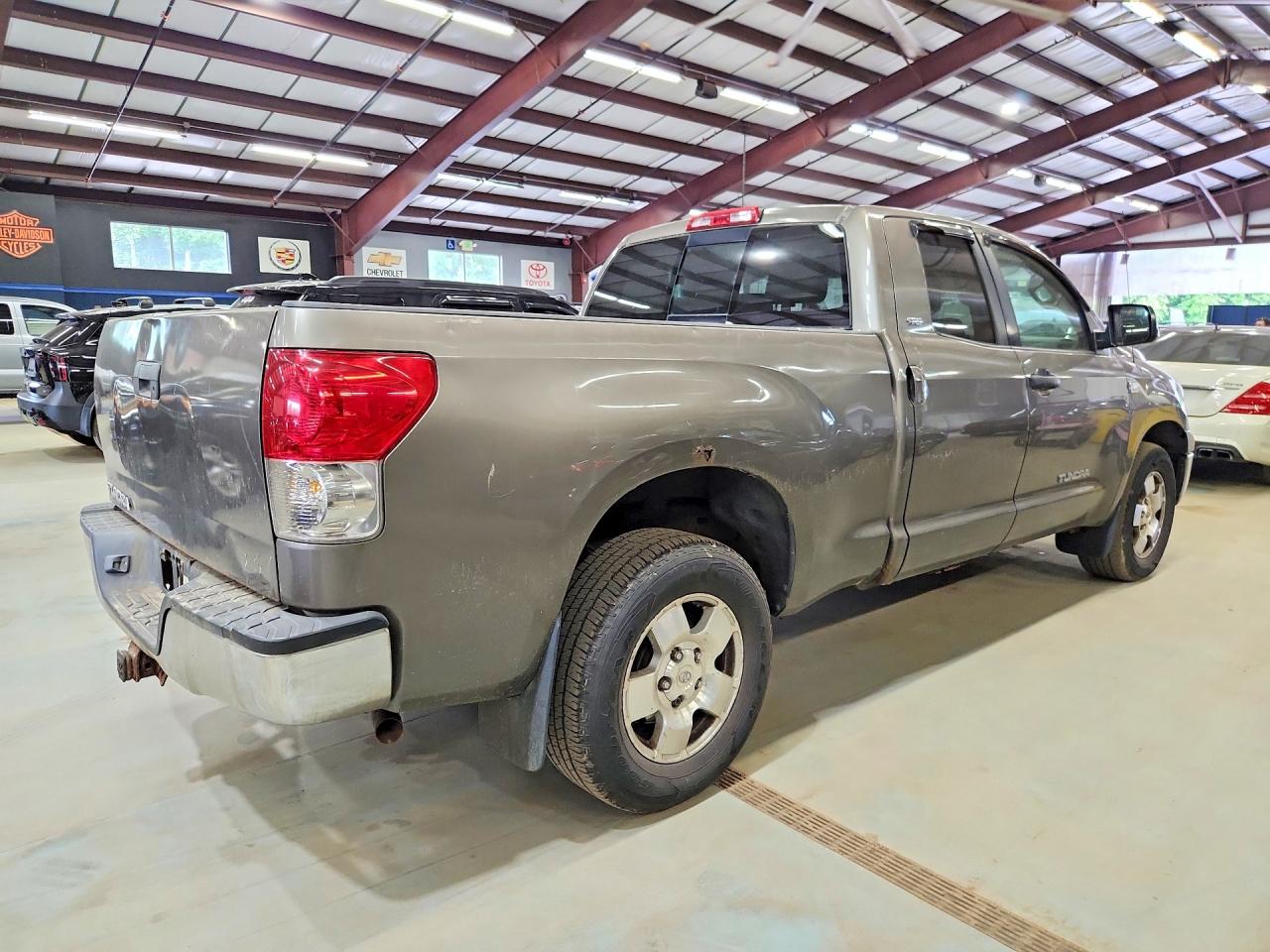 2008 TOYOTA TUNDRA