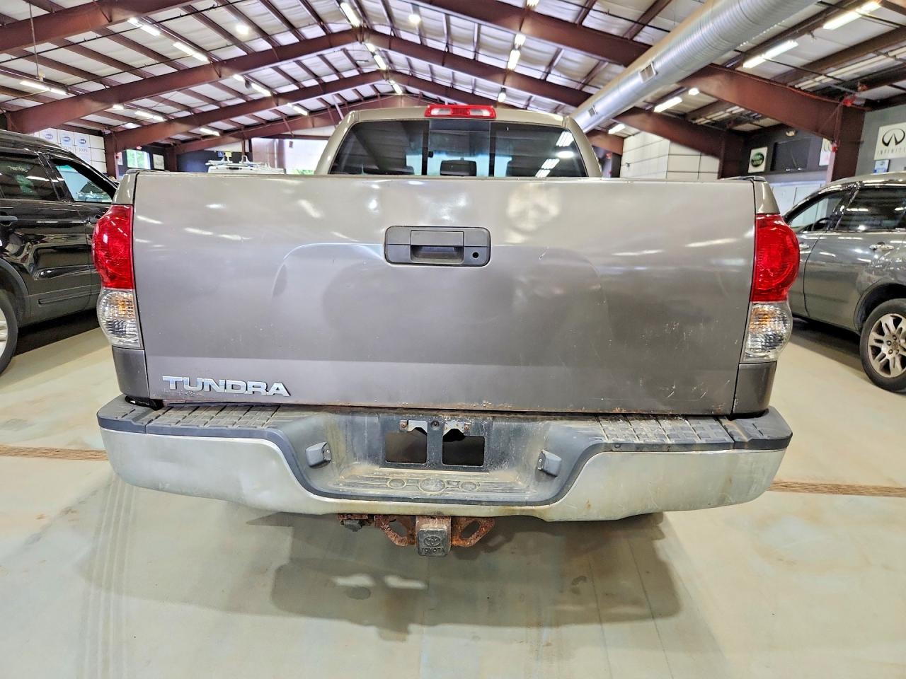 2008 TOYOTA TUNDRA