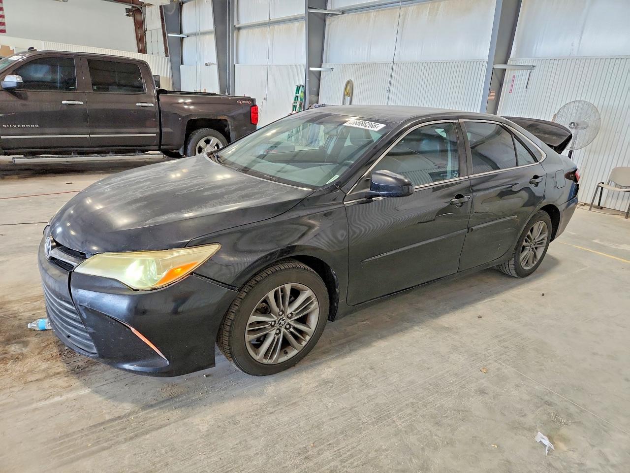 2016 TOYOTA CAMRY