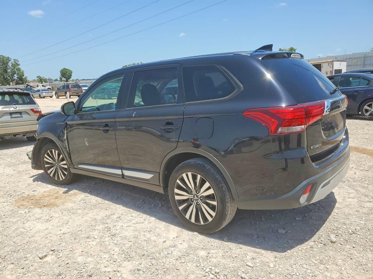 2019 MITSUBISHI OUTLANDER