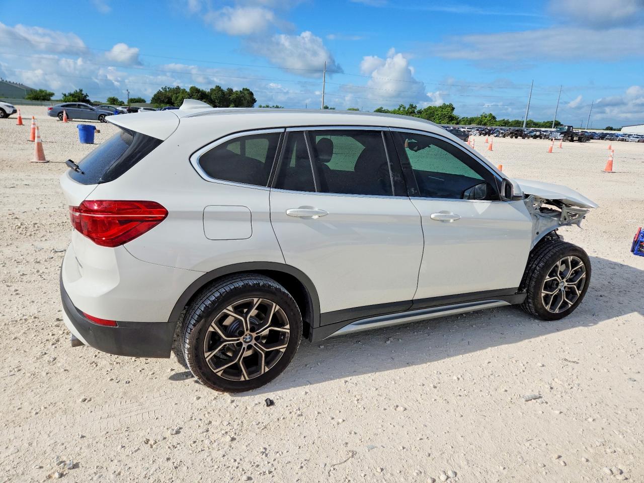 2021 BMW X1