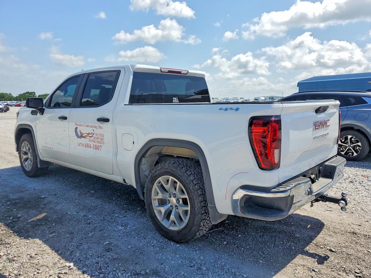 2024 GMC SIERRA