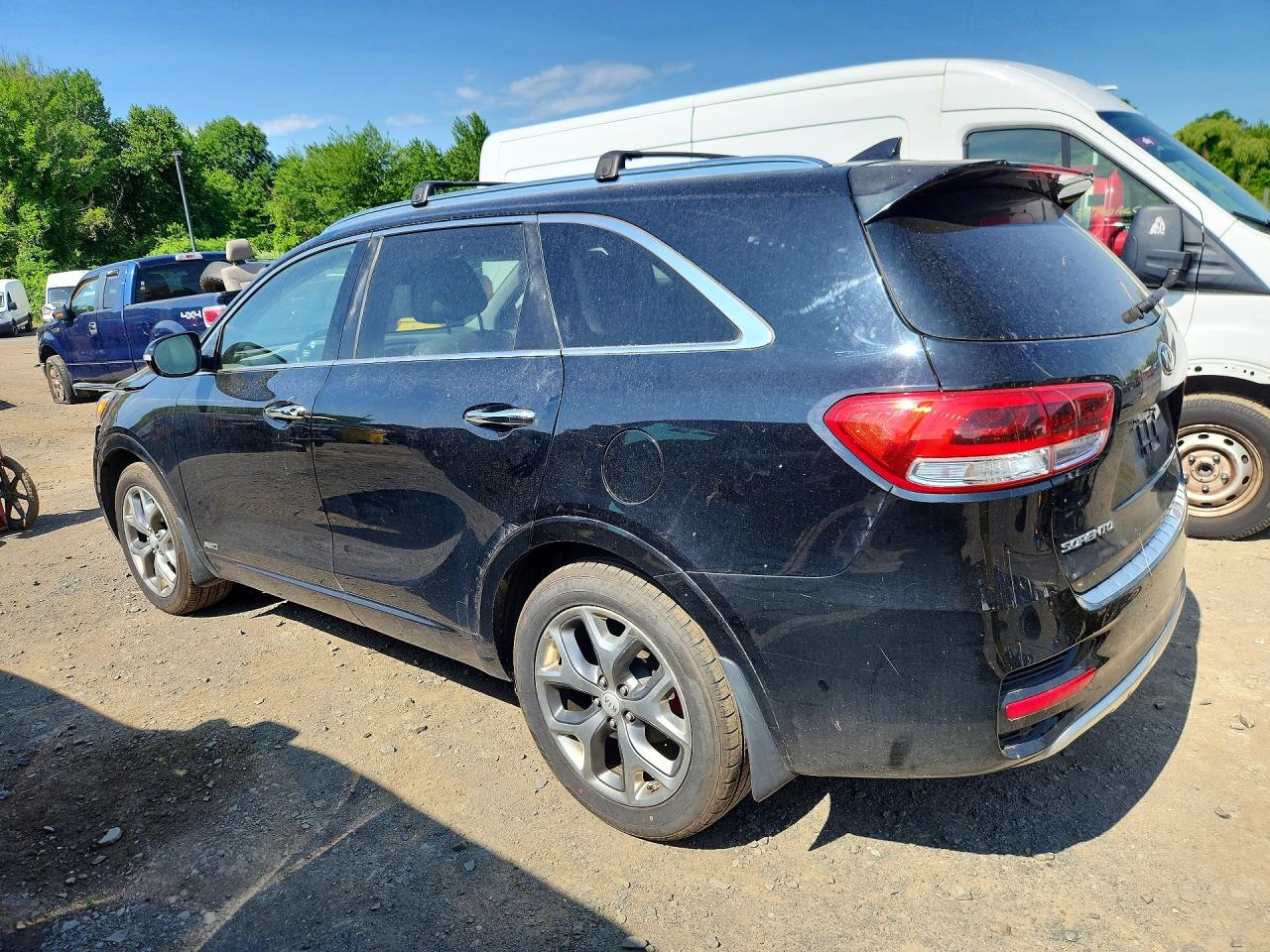 2016 KIA SORENTO