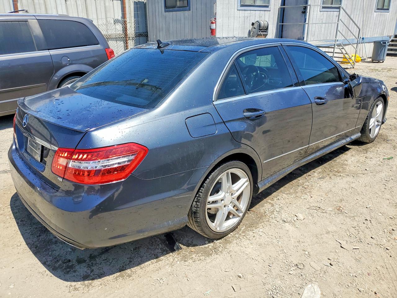 2013 MERCEDES-BENZ E-CLASS