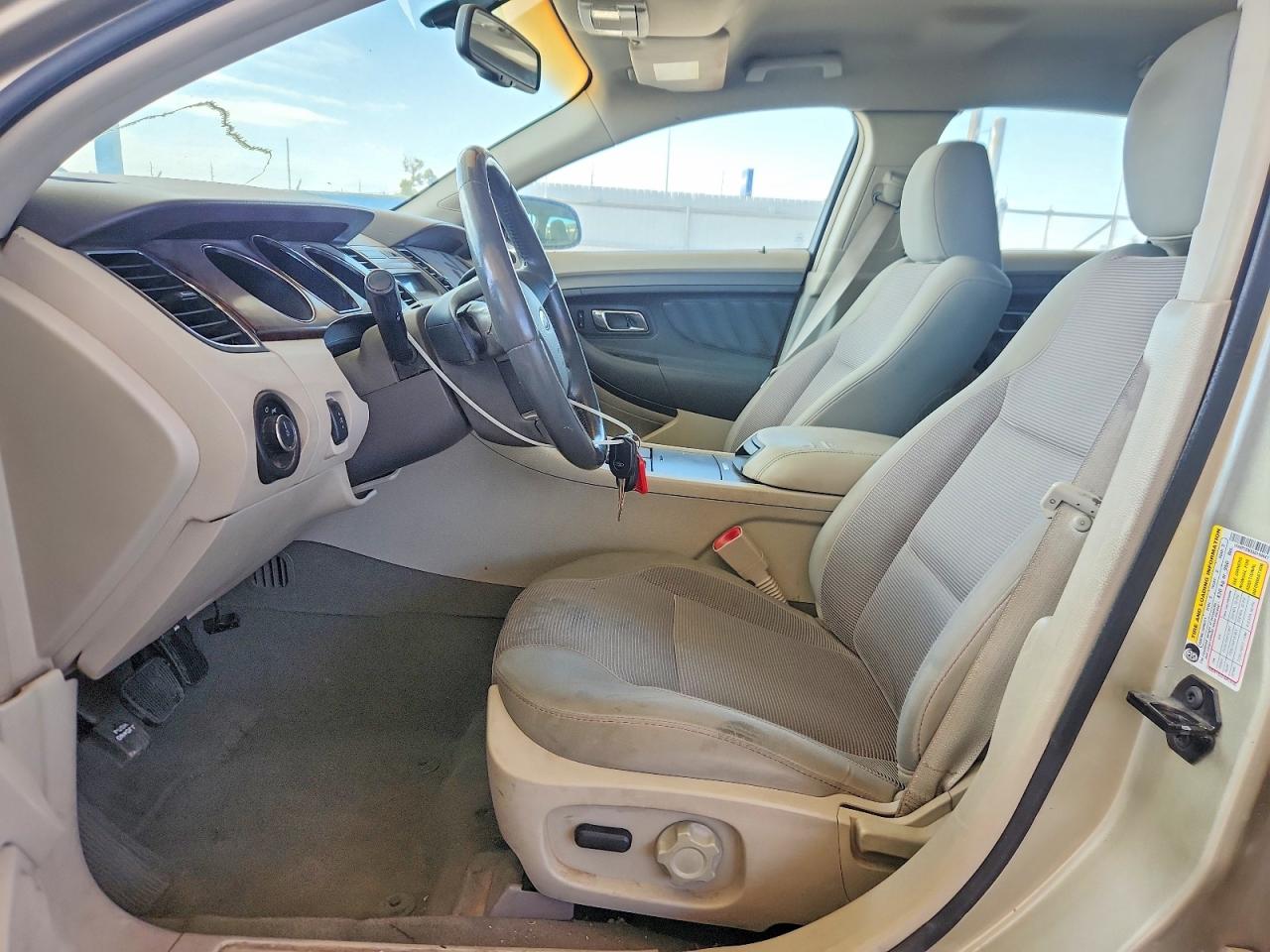 2010 FORD TAURUS