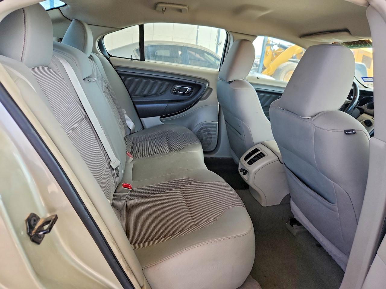 2010 FORD TAURUS