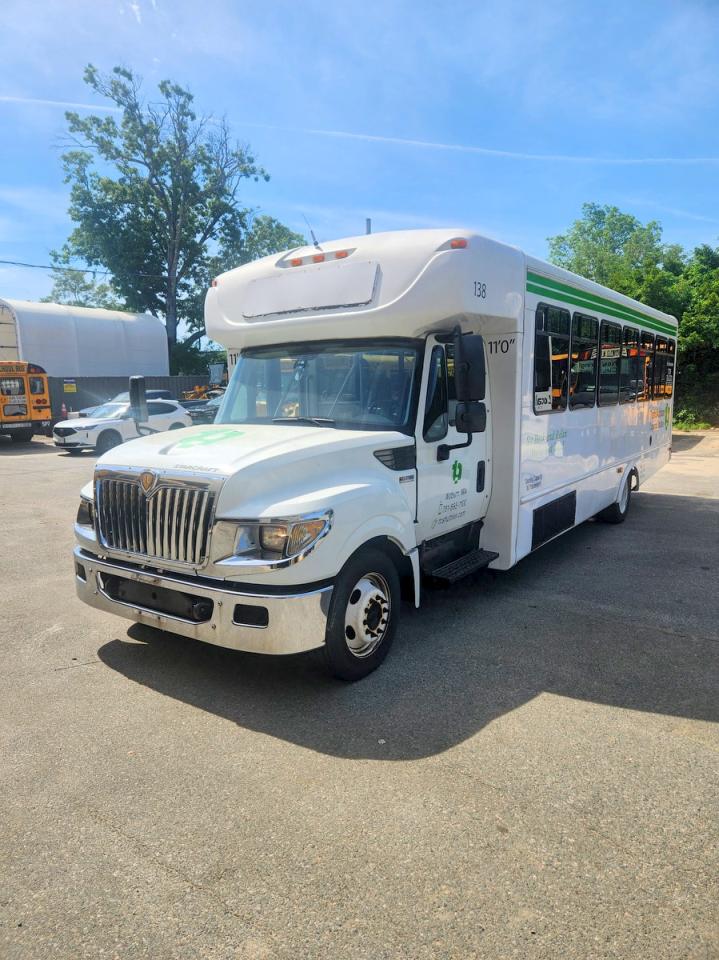 2013 IC CORPORATION 3000 AC