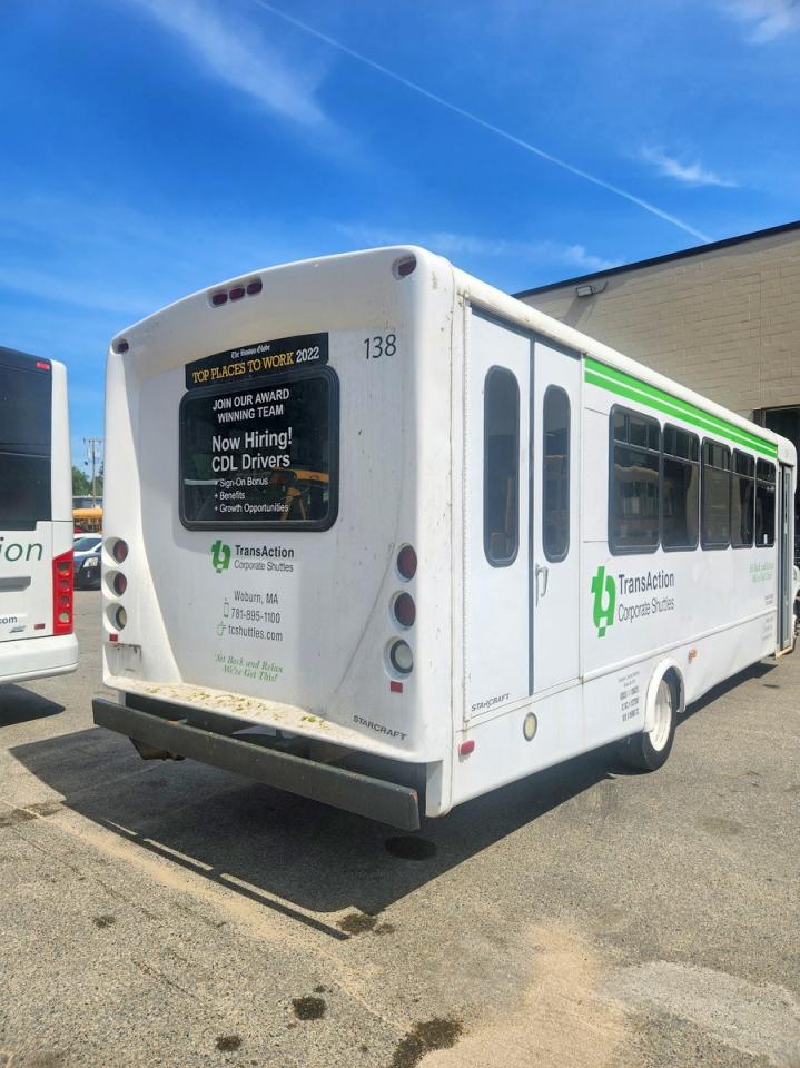 2013 IC CORPORATION 3000 AC