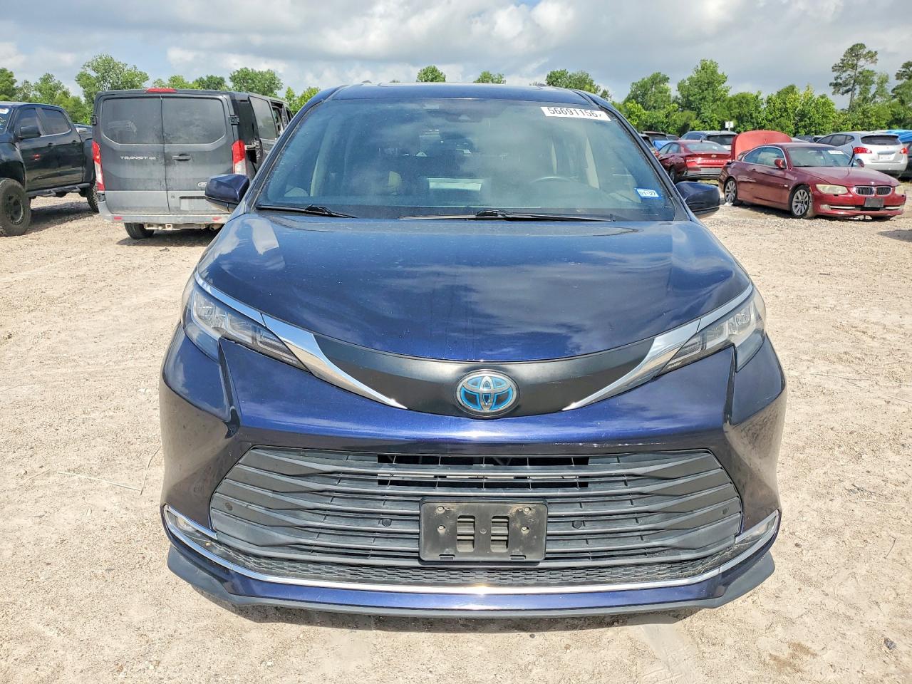 2022 TOYOTA SIENNA