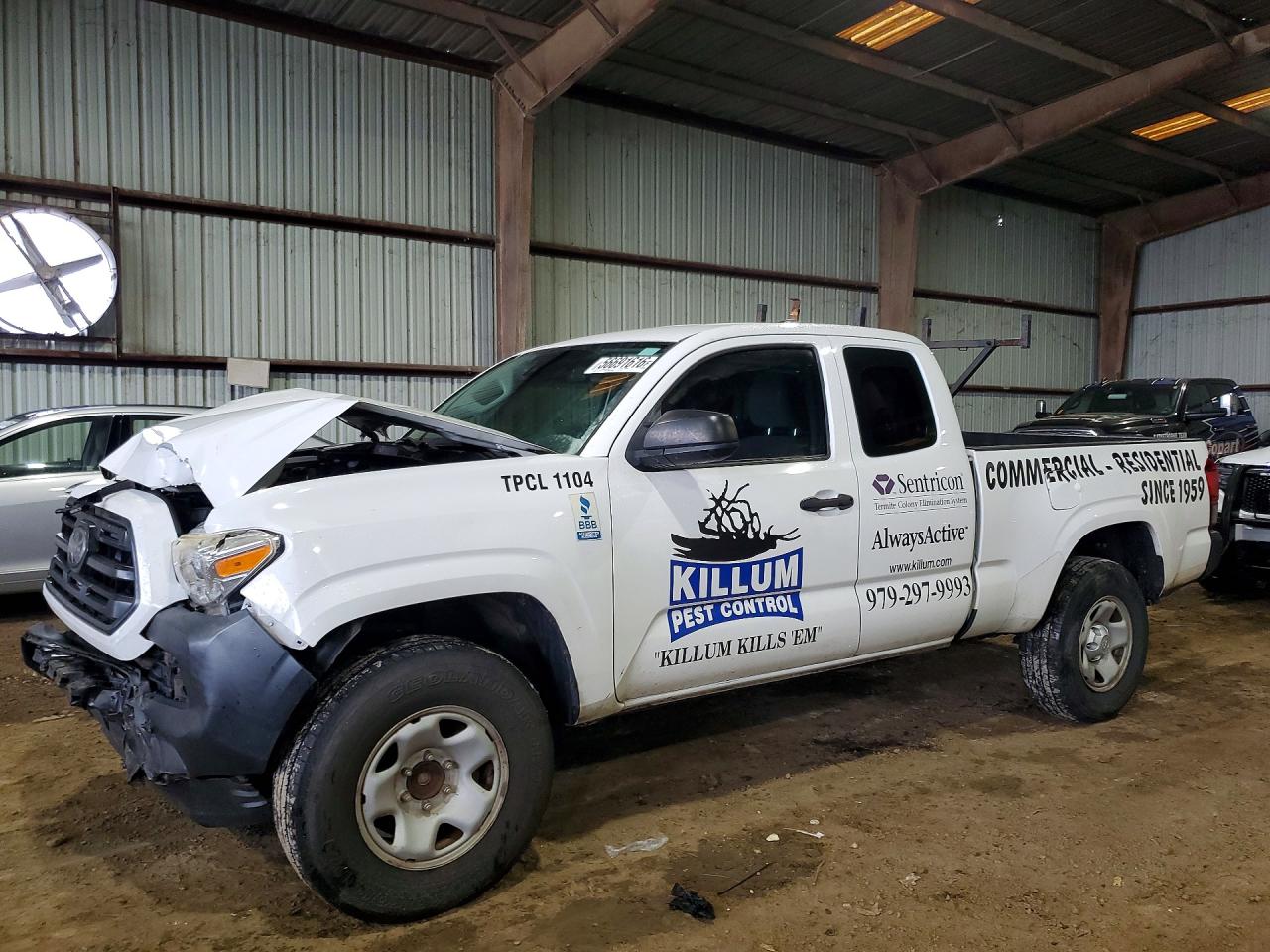 2018 TOYOTA TACOMA SR