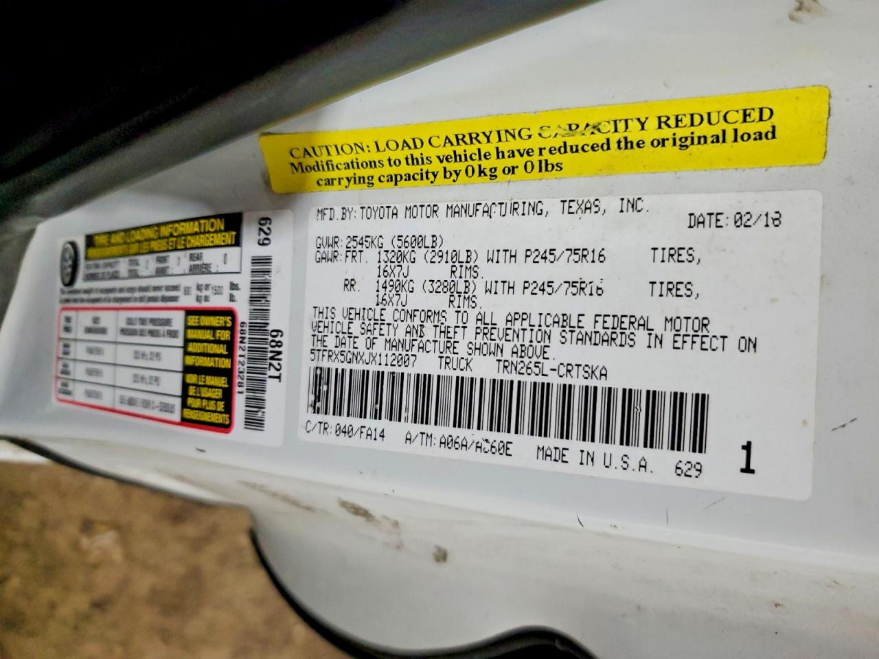 2018 TOYOTA TACOMA SR