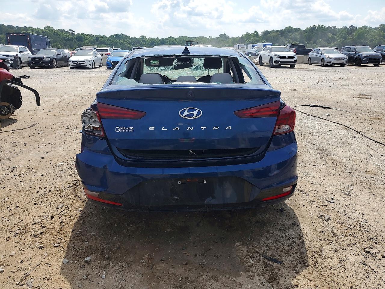 2020 HYUNDAI ELANTRA