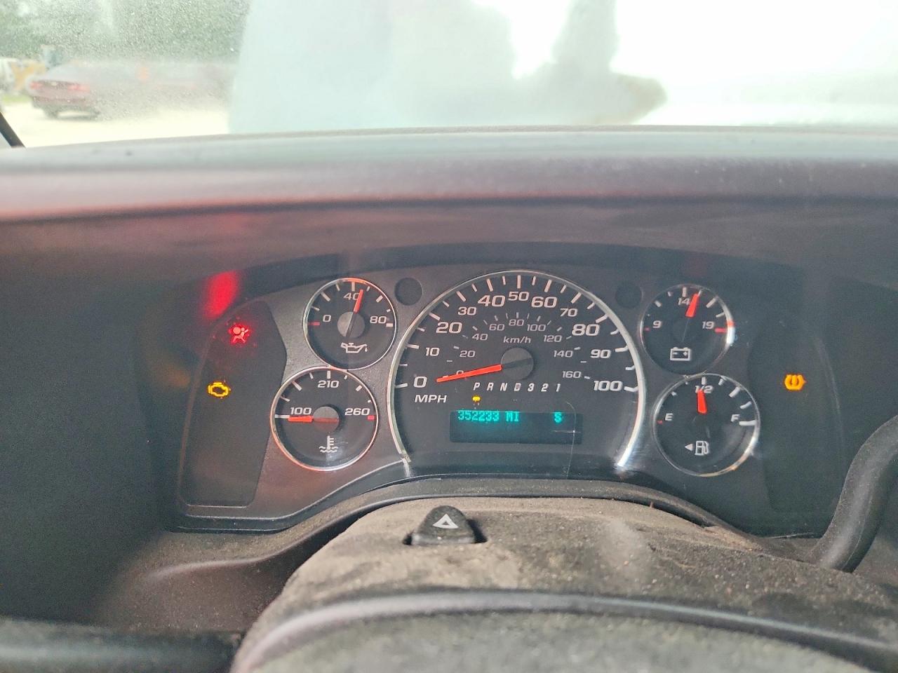 2012 CHEVROLET EXPRESS