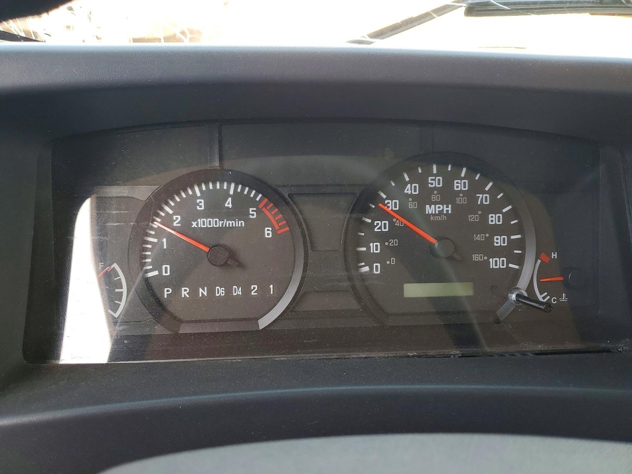2017 ISUZU NPR