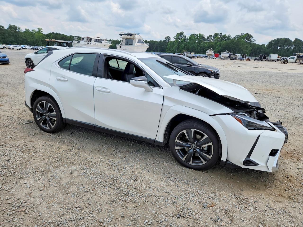 2025 LEXUS
