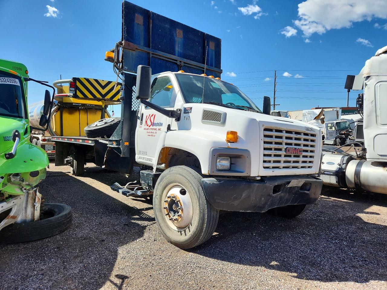 2005 GMC C/K/R7500