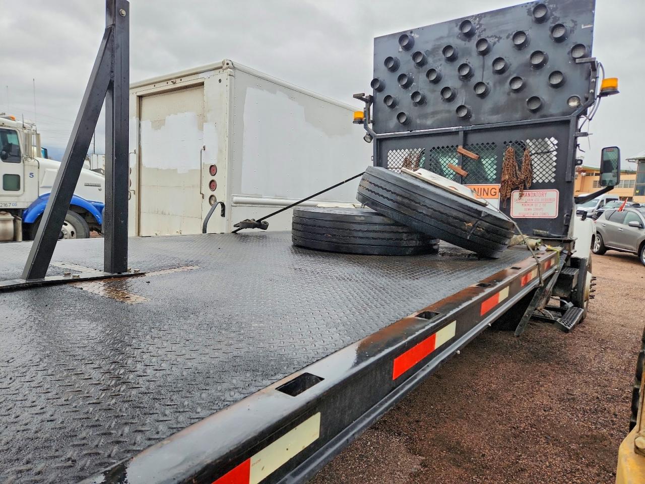 2005 GMC C/K/R7500