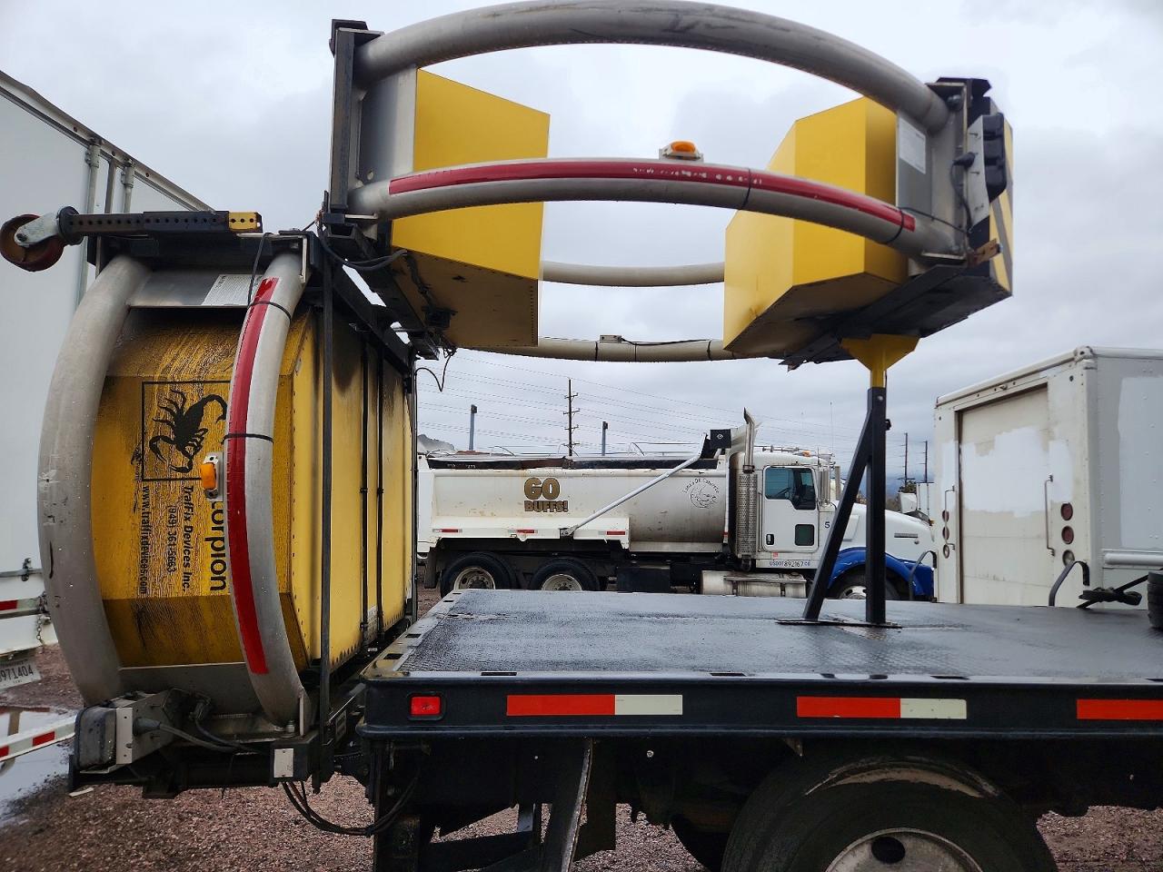 2005 GMC C/K/R7500