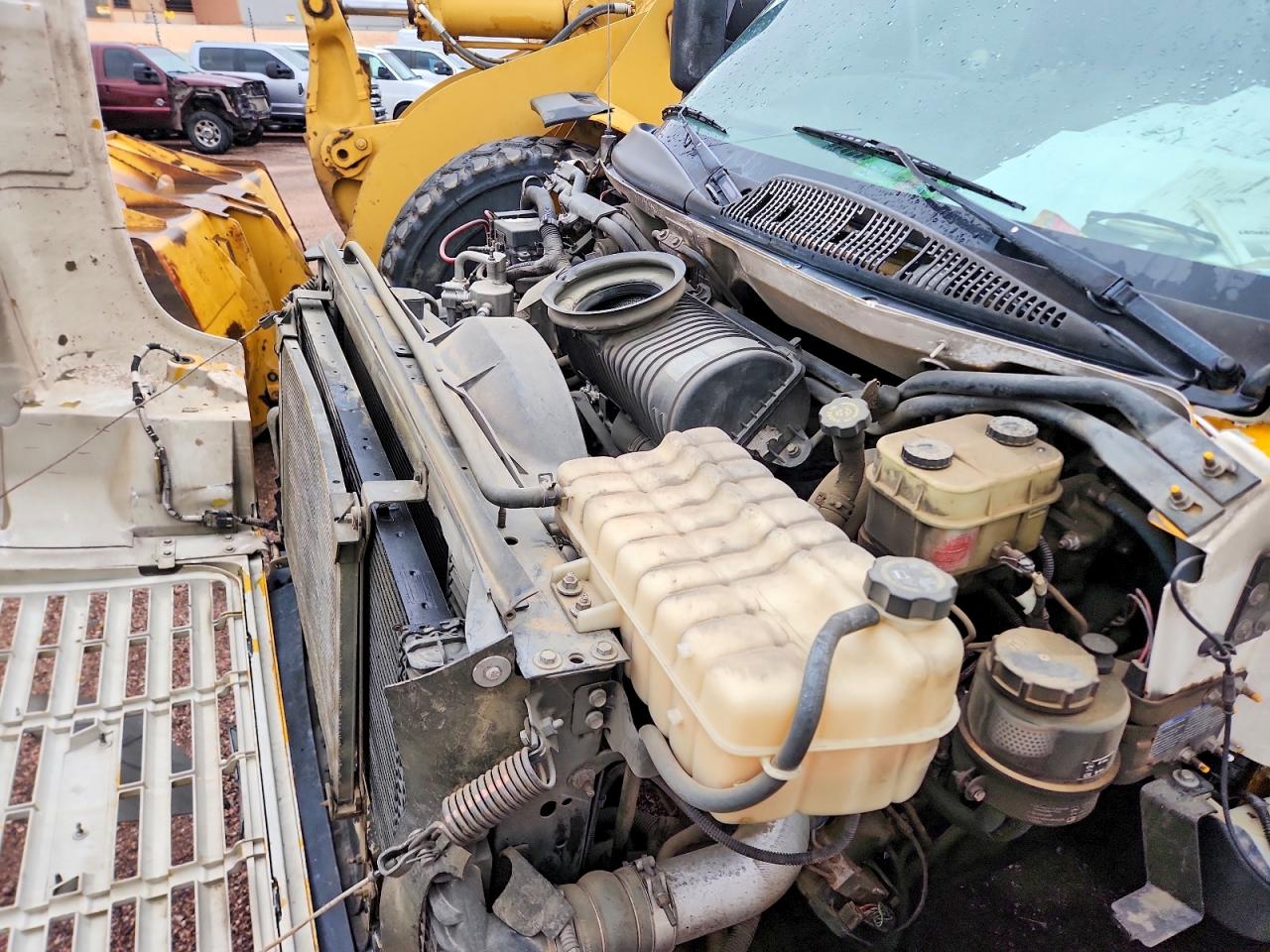 2005 GMC C/K/R7500