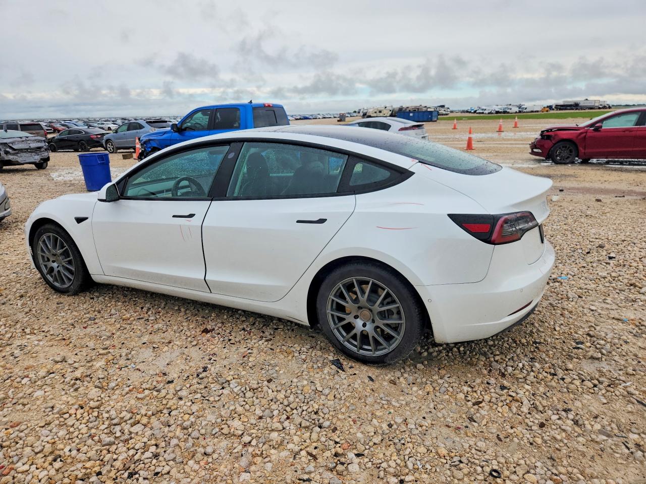 2021 TESLA MODEL 3