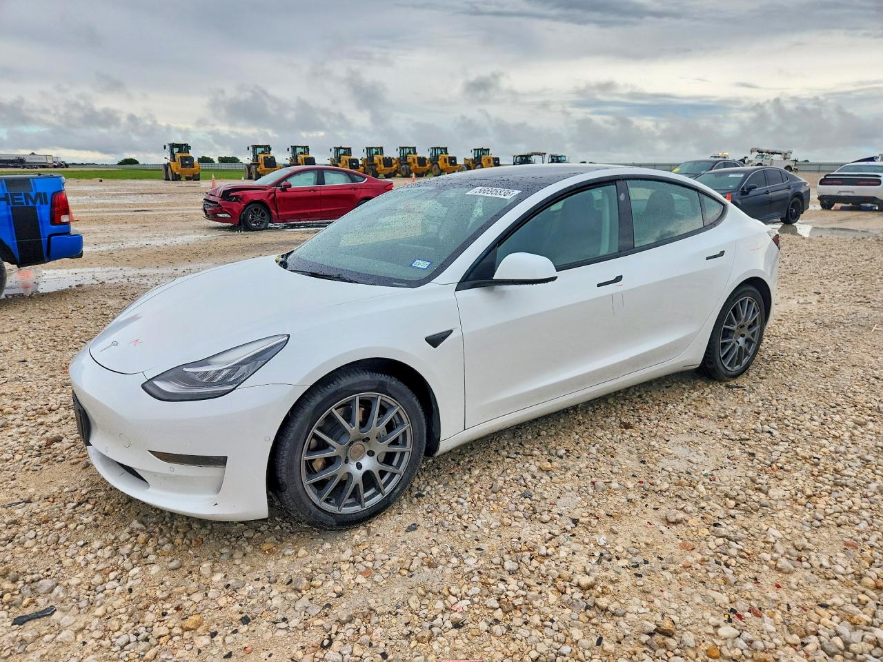 2021 TESLA MODEL 3