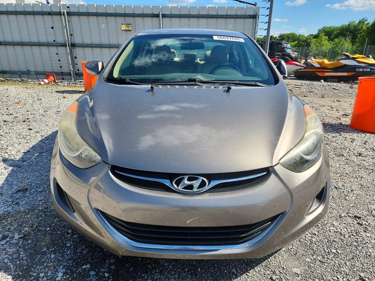 2013 HYUNDAI ELANTRA