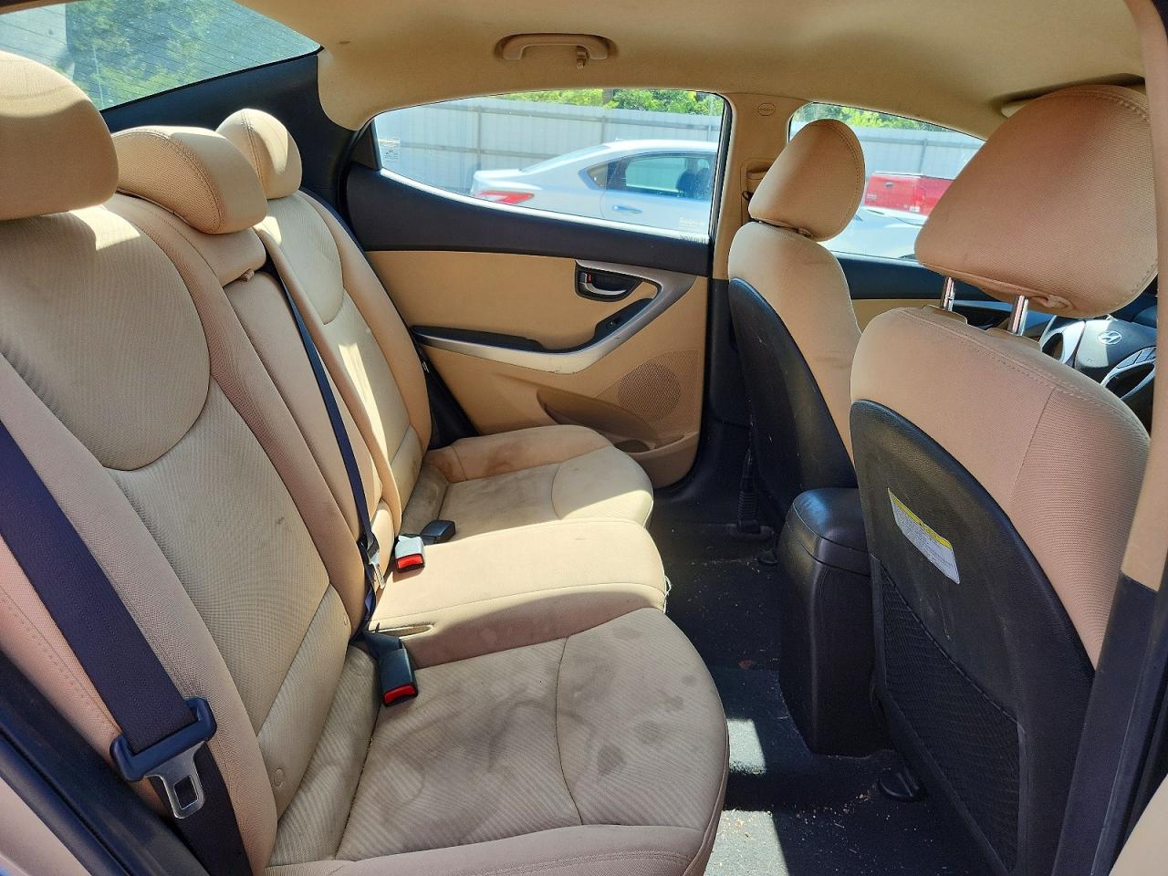 2013 HYUNDAI ELANTRA