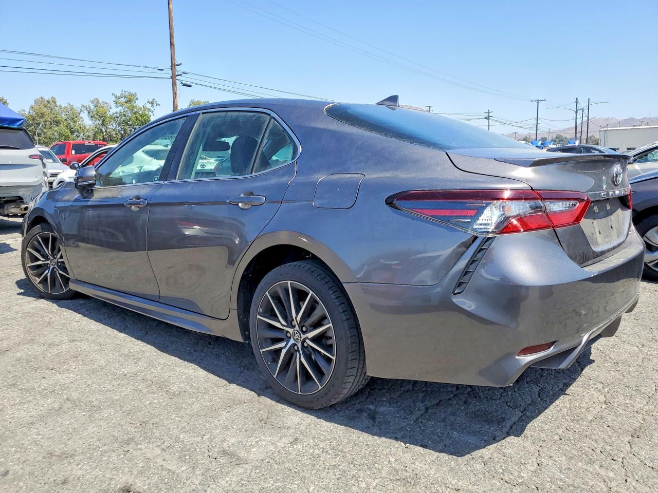 2021 TOYOTA CAMRY