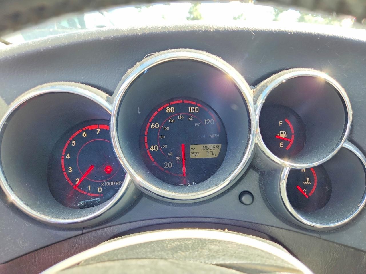 2004 TOYOTA COROLLA