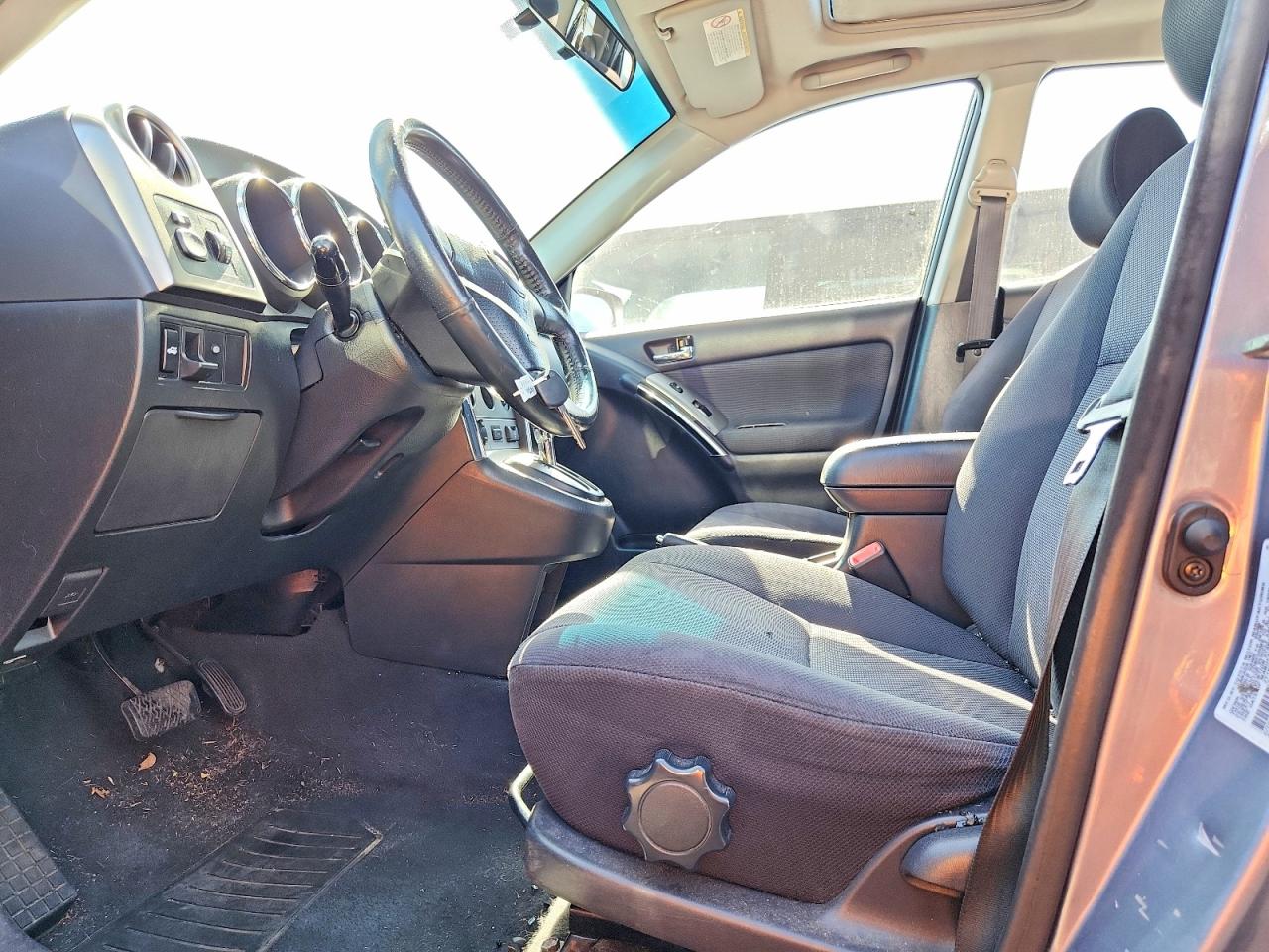 2004 TOYOTA COROLLA