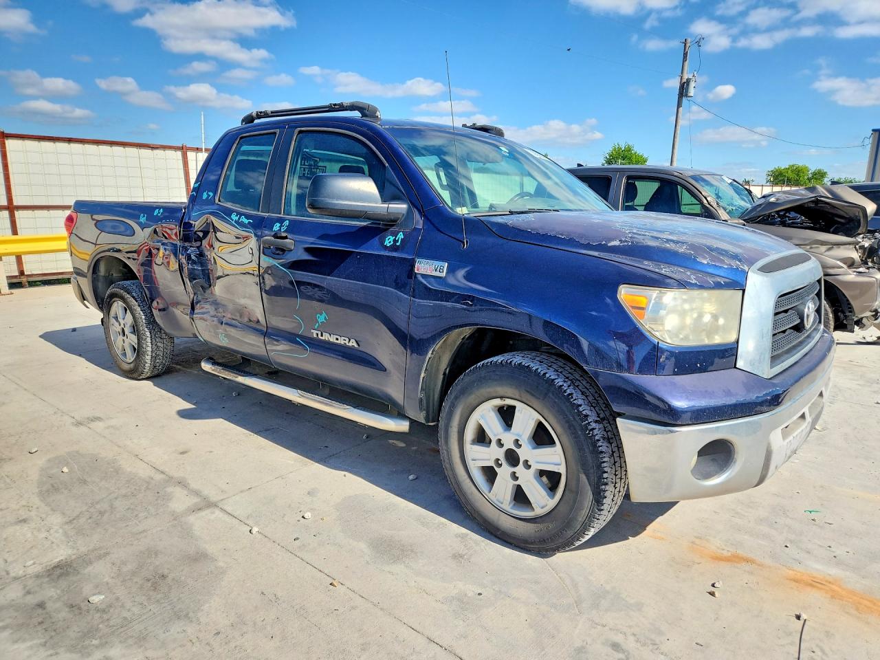 2008 TOYOTA TUNDRA