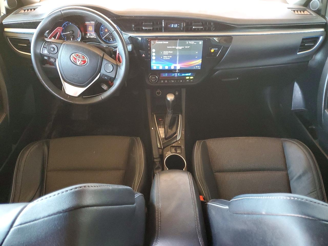 2015 TOYOTA COROLLA