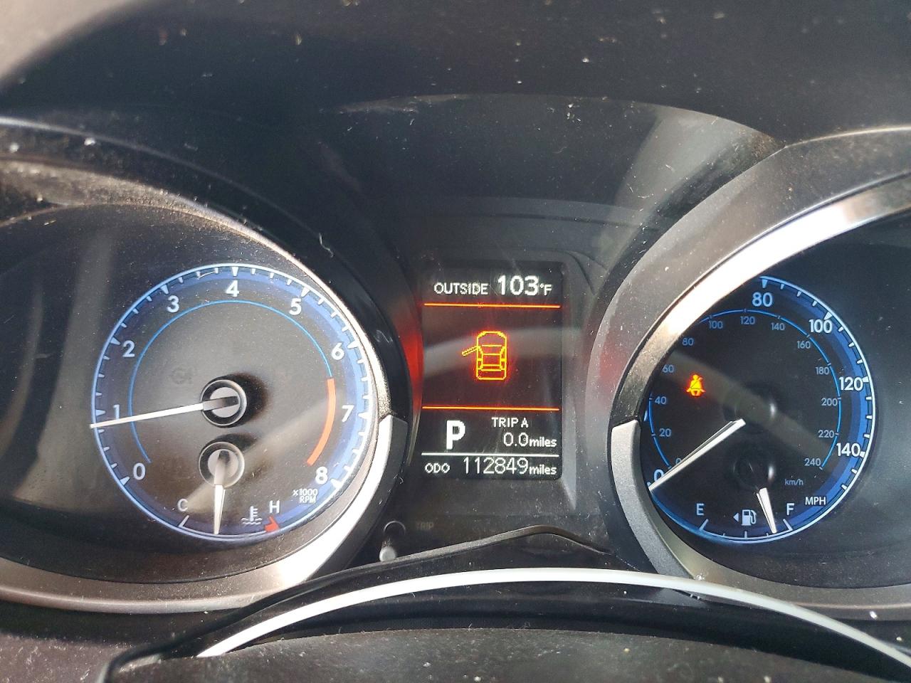 2015 TOYOTA COROLLA